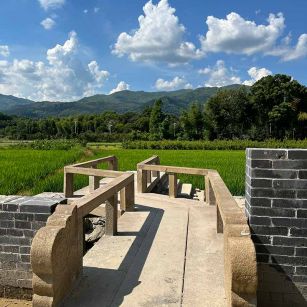 信阳花岗岩仿古石材景区使用案例