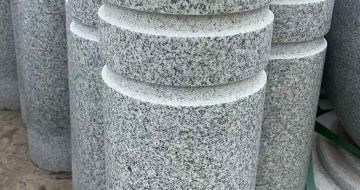 信阳 芝麻白花岗岩挡车柱、隔离柱多少钱