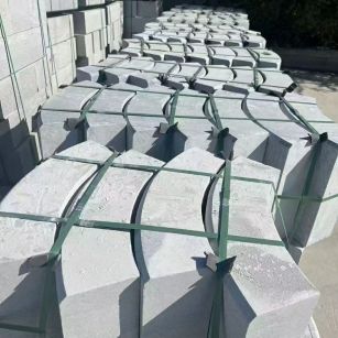信阳 芝麻灰弧形路沿石