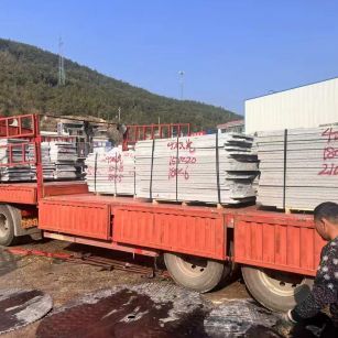 信阳 芝麻灰花岗岩光面毛板出货日常