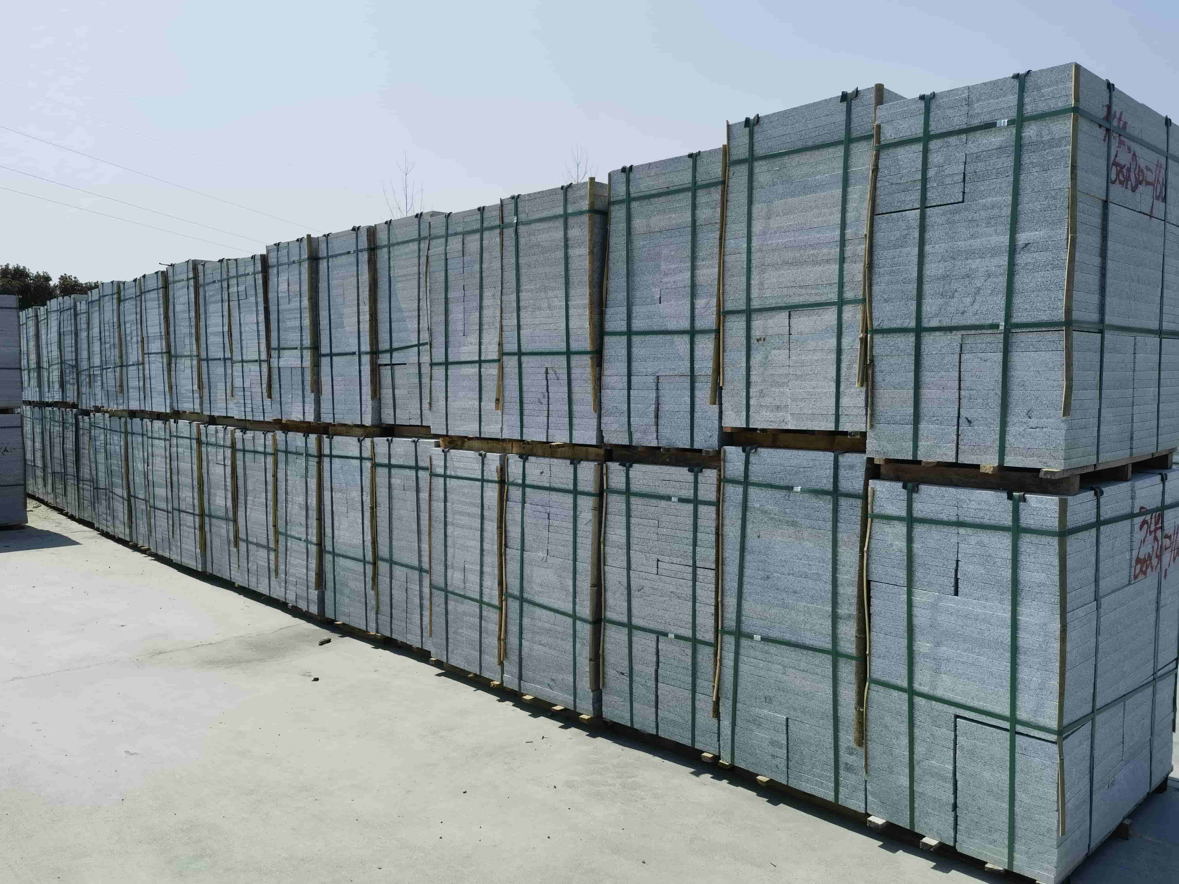 信阳芝麻白火烧300*600处理价：3公分23元，5公分28元