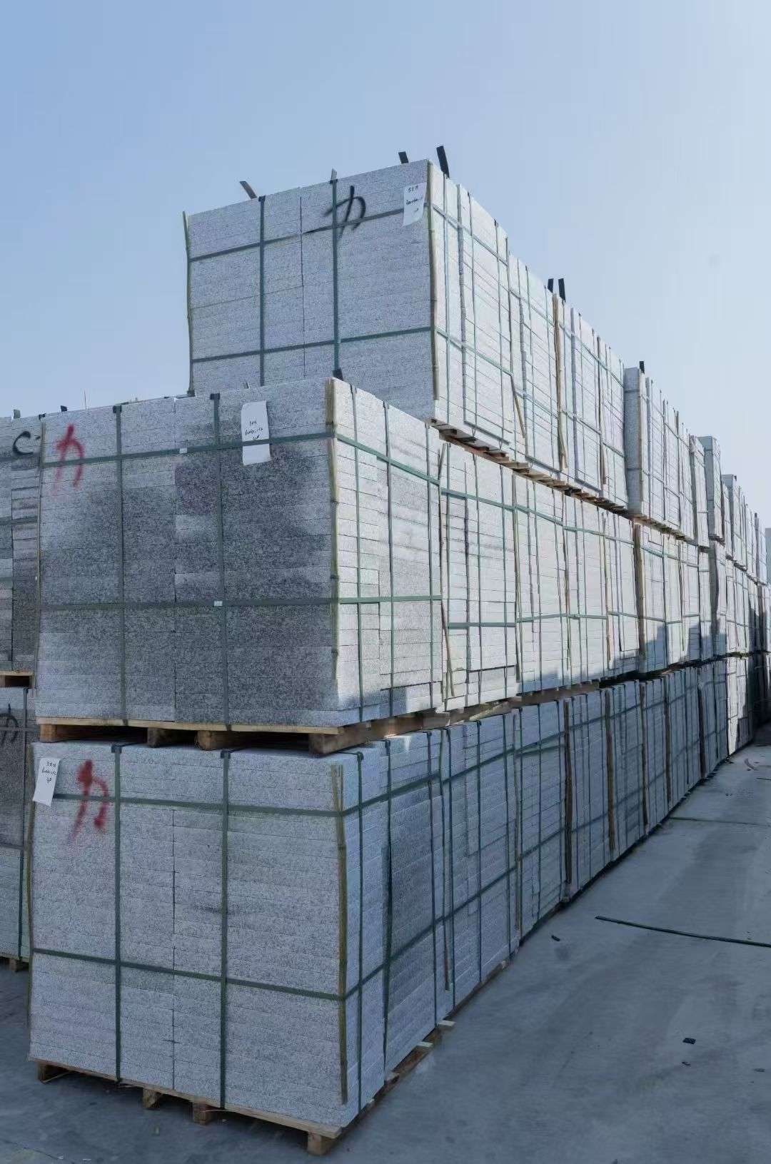 信阳 芙蓉白、大花白、小白花荔枝面成品地铺石