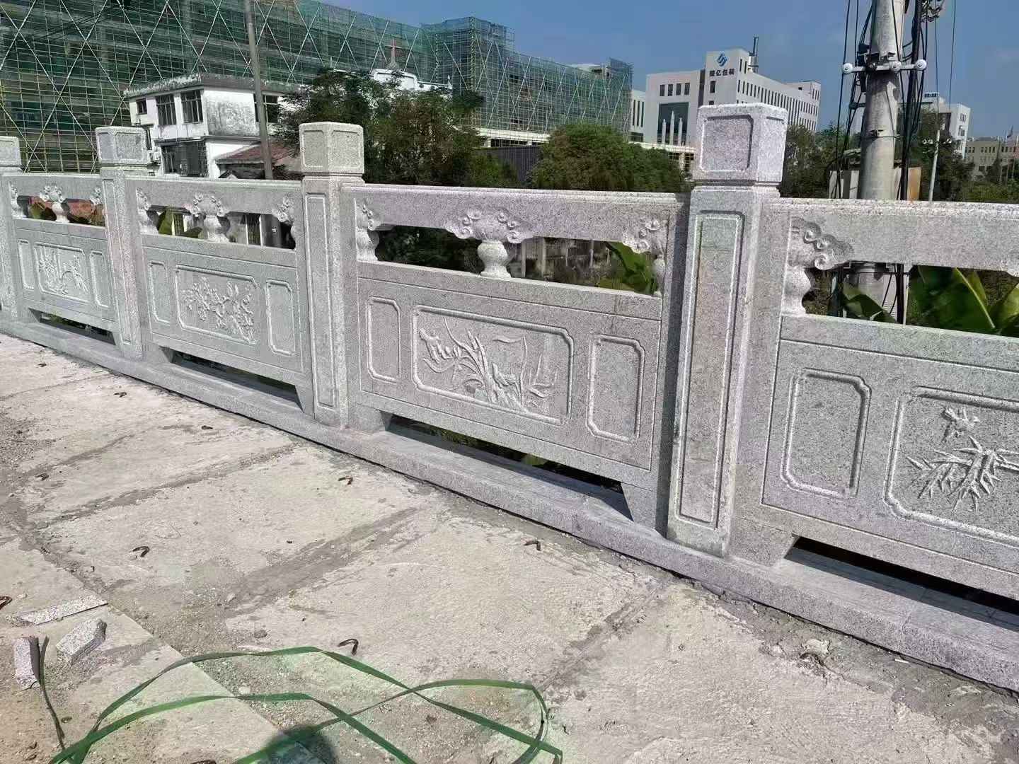 信阳 芝麻白栏杆