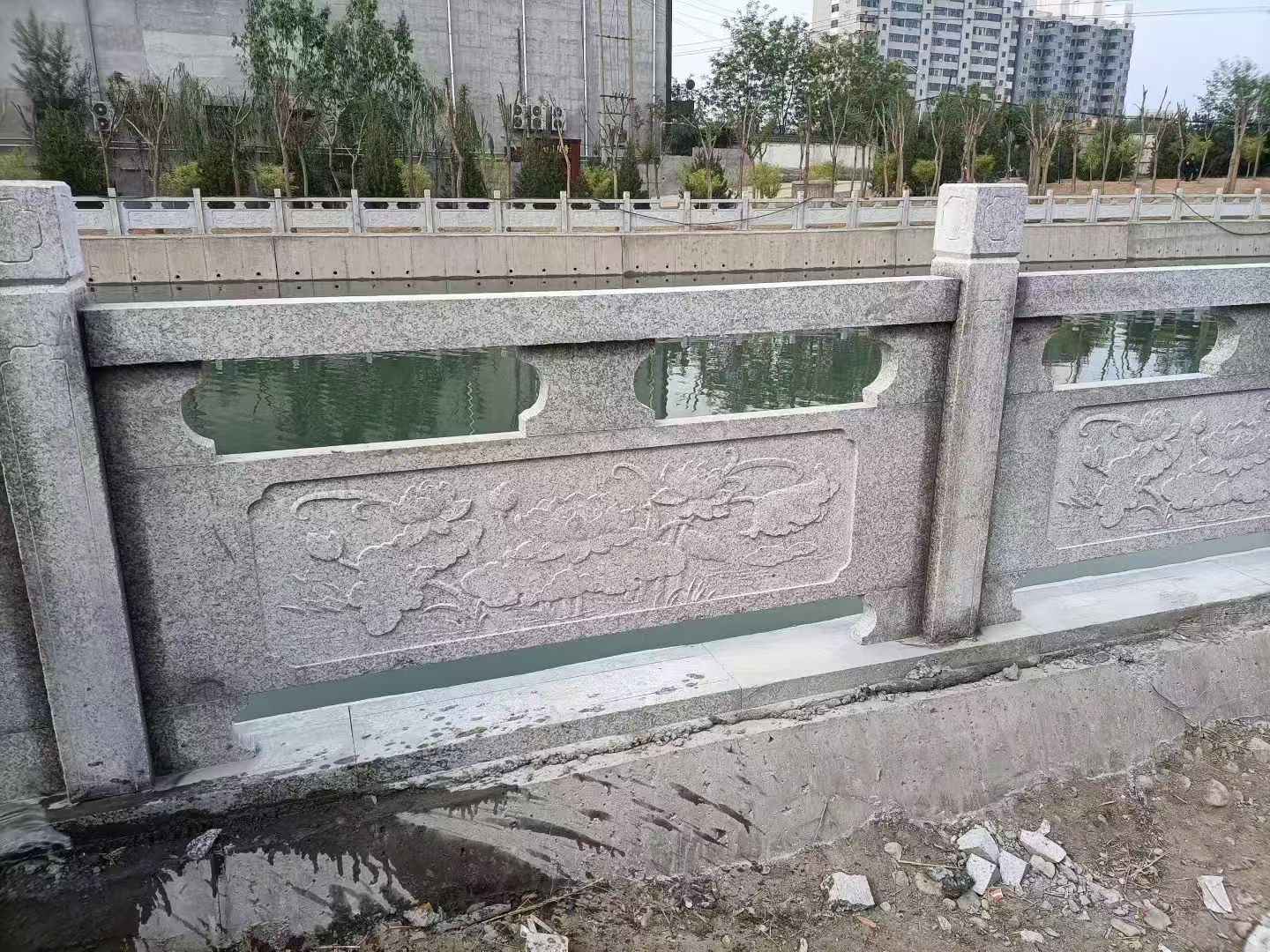 信阳 芙蓉白大花桥梁、河道，石材栏杆、围栏、护栏