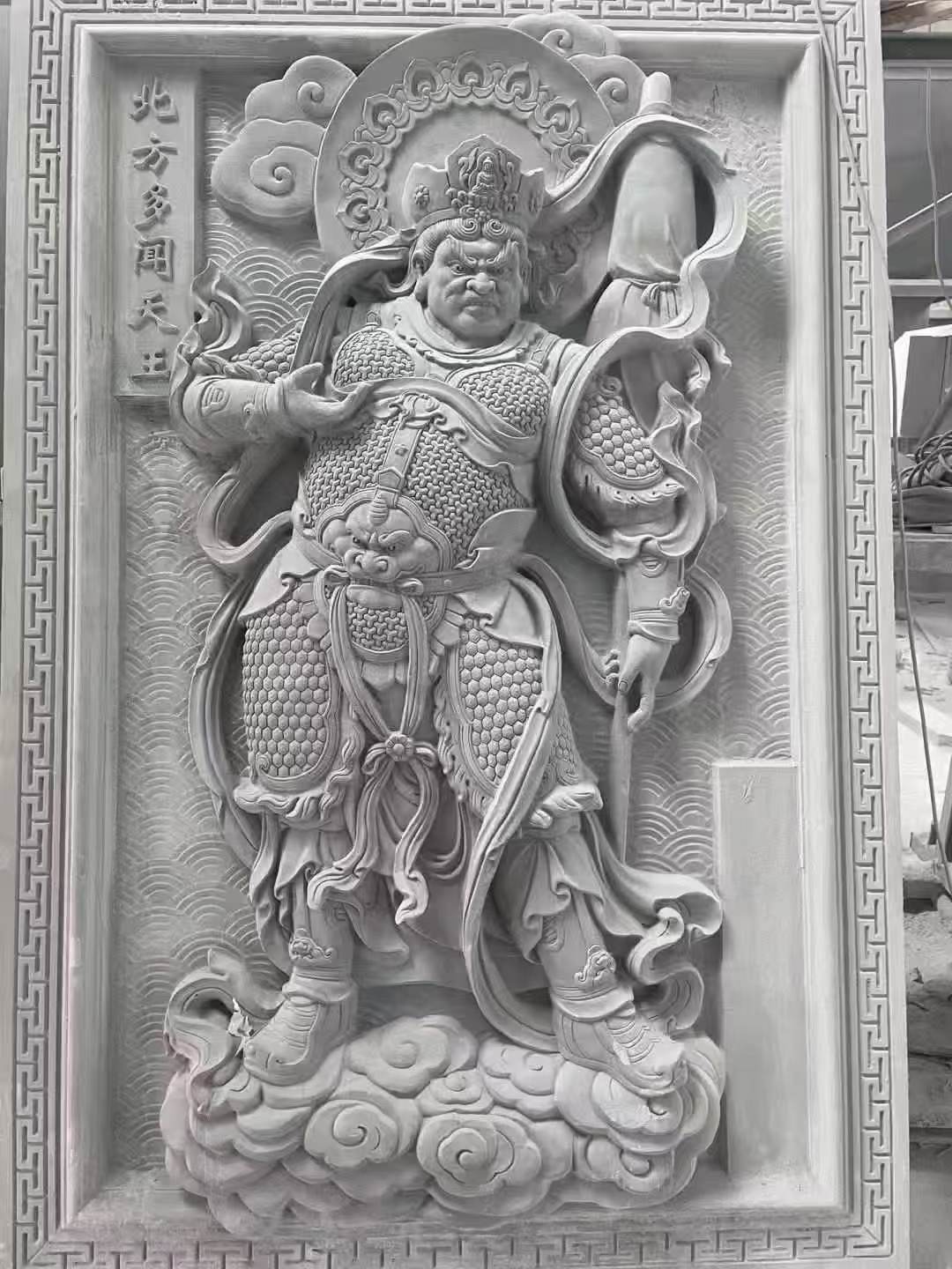 信阳 芝麻灰花岗岩人物雕刻——多闻天王